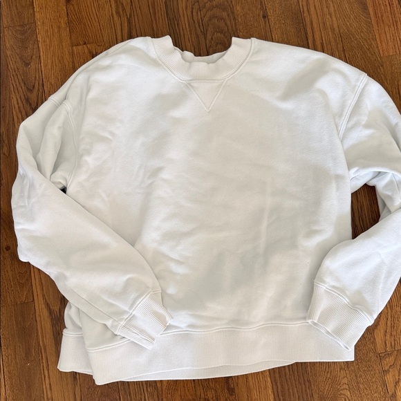 Vuori Women's Sweatshirt & Henley Set - Light Blue & White - Picture 3 of 3